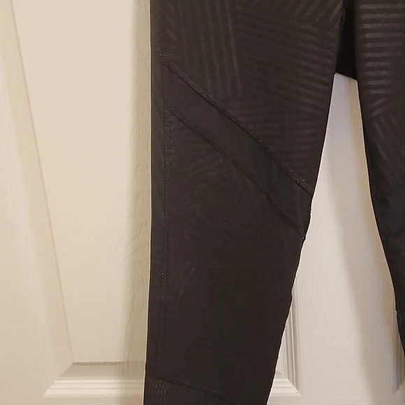 Old Navy Active - leggings- S - Picture 3 of 8